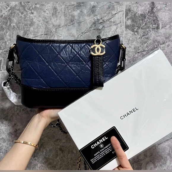 Full Set Chanel Gabrielle Hobo Small Bag - Picture 2 of 14